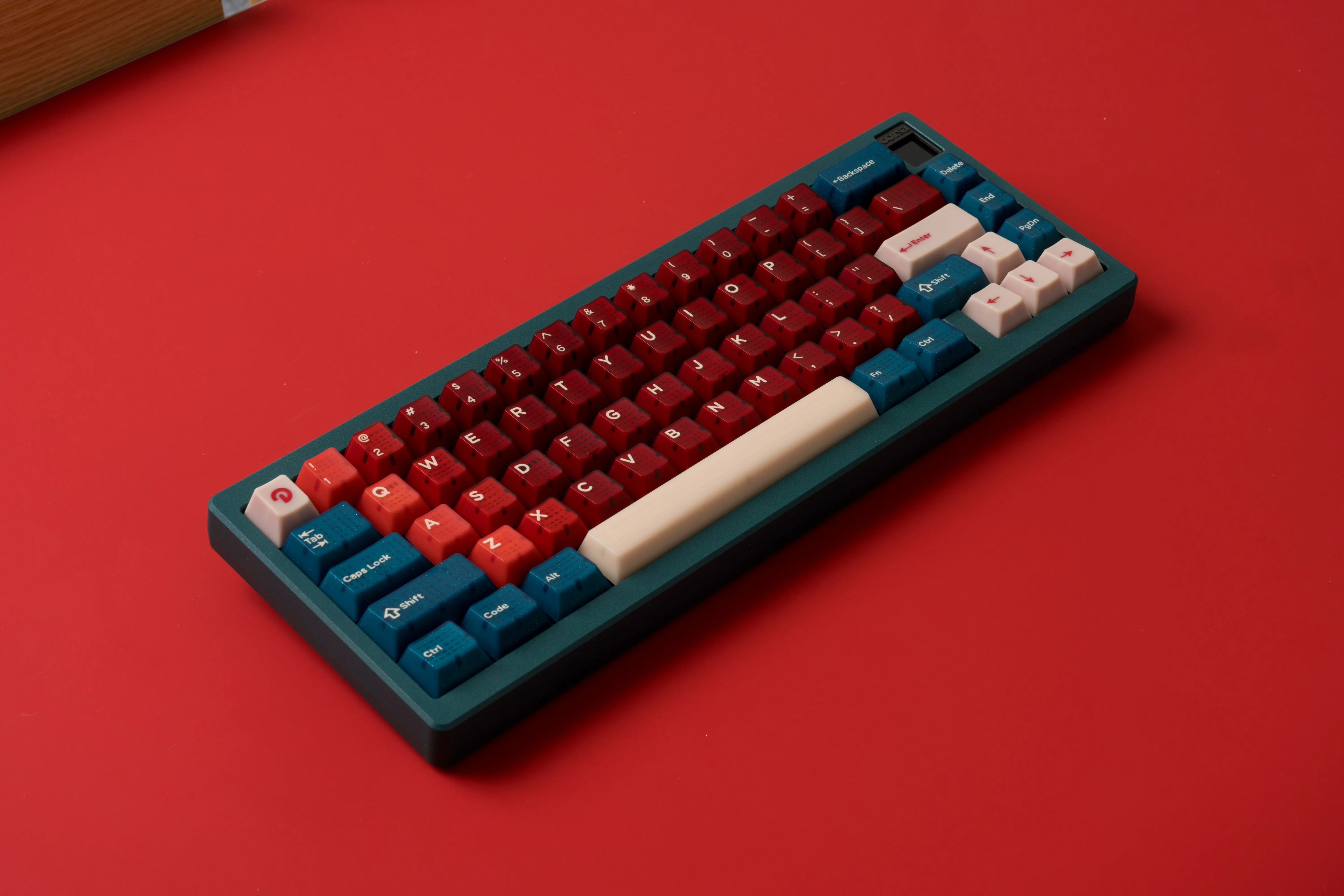 [In-stock] Hifi Fox x Domikey Red Bean ABS Doubleshot Cherry Profile Keycap Set - Image 4