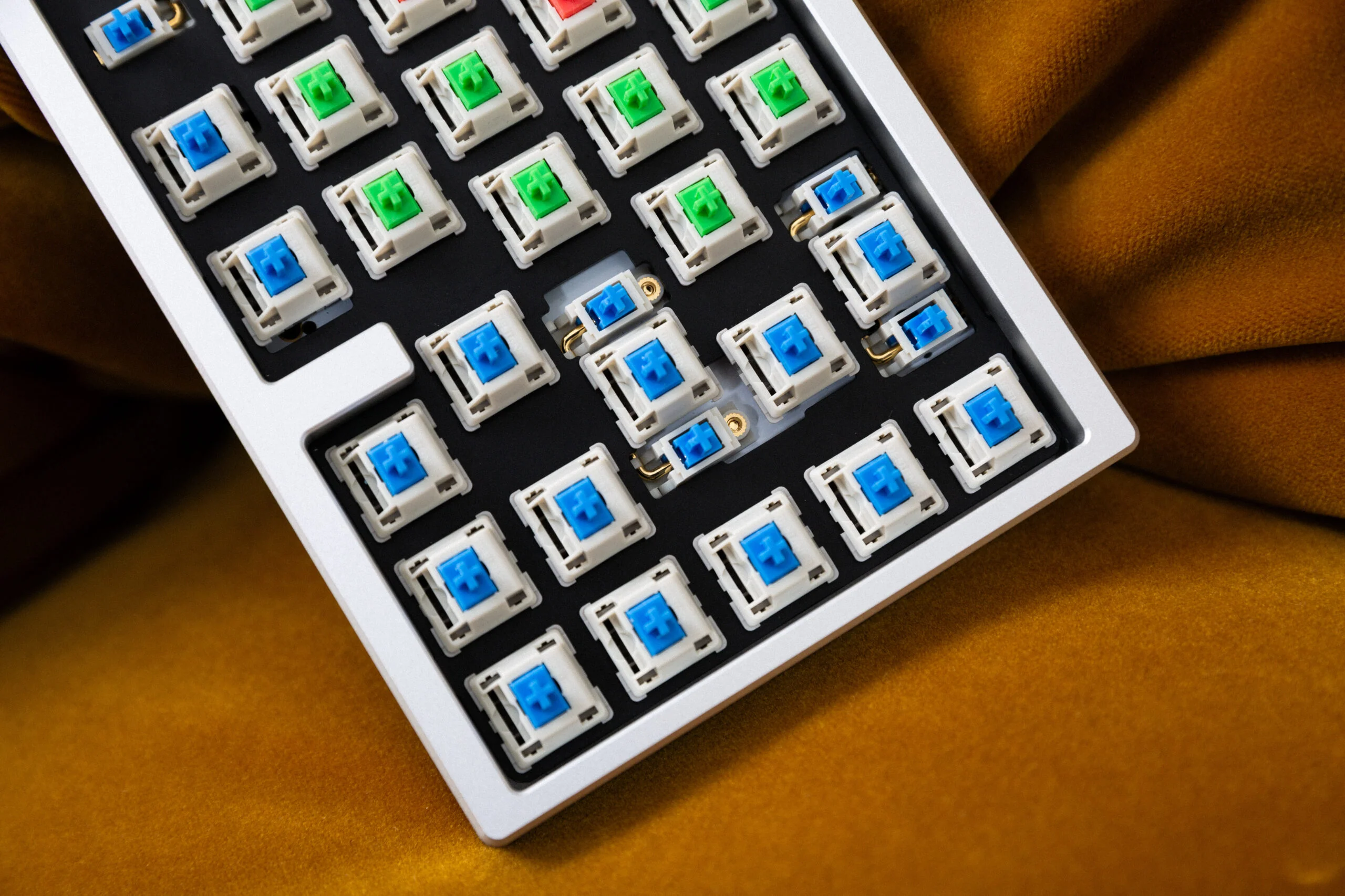 [In-stock] Designer Studio Adaptive PCB-Mount Stabilizer - Image 2