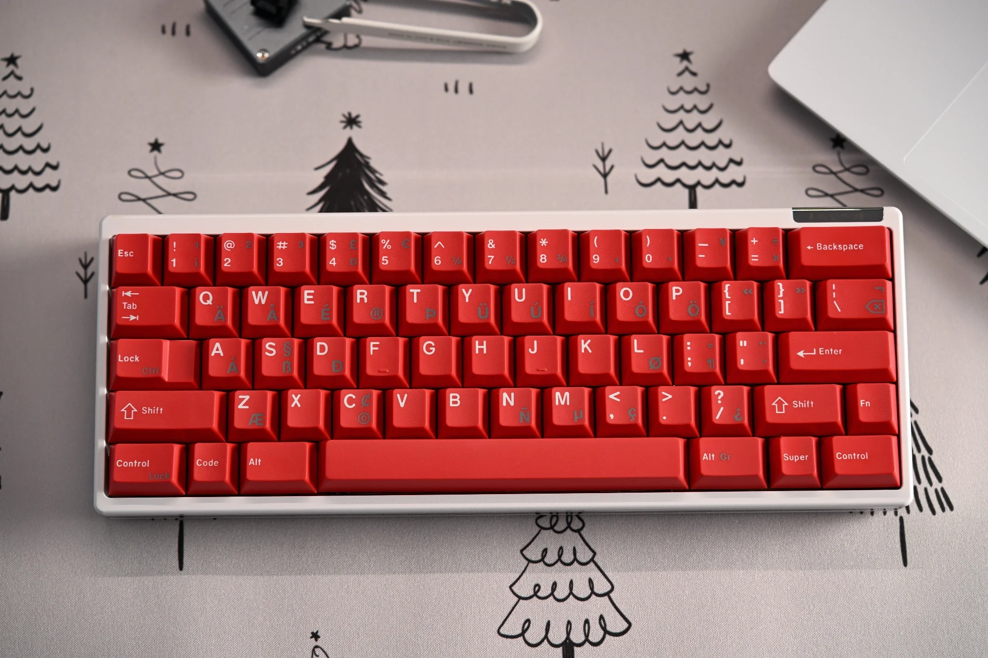 JTK R.W.G IRISH Cherry Profile ABS&PBT Doubleshot Keycap Set - Image 2