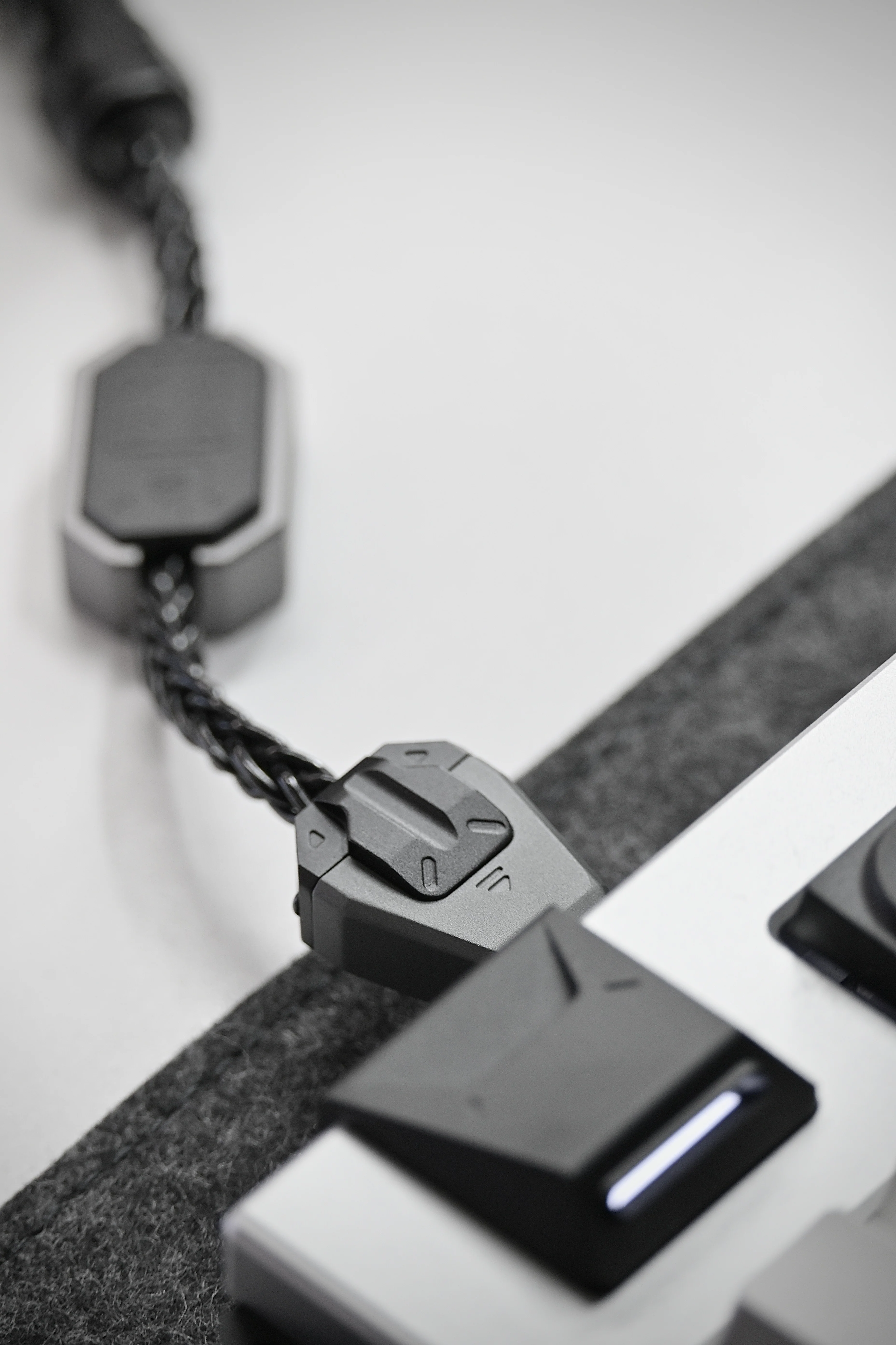 M-Cable Custom Single Crystal Copperwire USB Cable with Connectors - Image 6