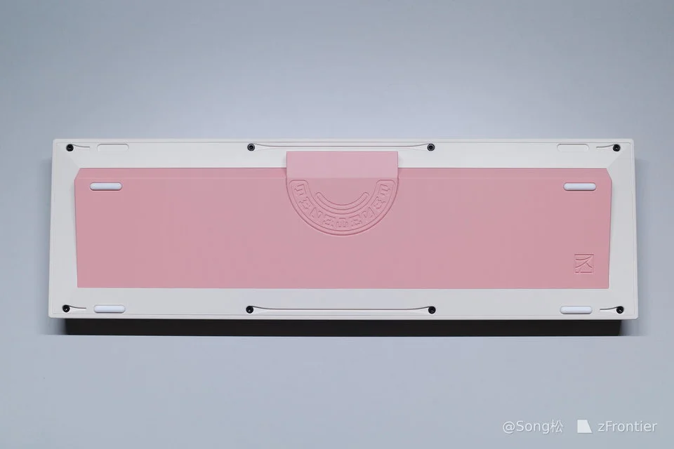 Metakey TENET Extras - Image 2