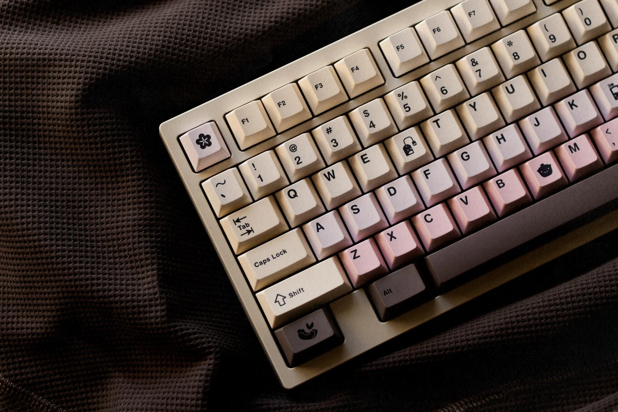 [Group Buy] Onekey Studio Bubble Tea Cherry Profile Keycaps - Image 4